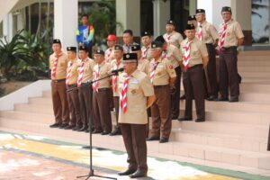 Lepas Peserta Lomba Tingkat Regu Pramuka V, Jefridin Berpesan Jaga Kesehatan dan Utamakan Ibadah