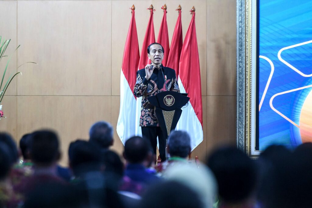 Presiden Jokowi: Kalau Sudah Masuk Endemi, Kena Covid-19 Bayar