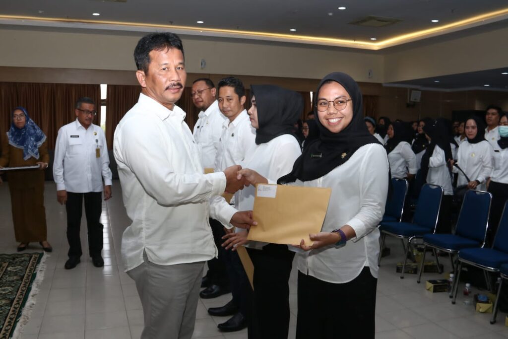 398 PPPK Tenaga Kesahatan Terima SK Pengangkatan