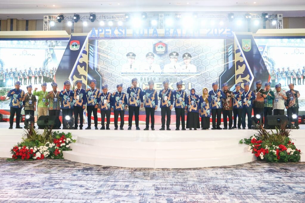 Rapat Kerja (Raker) Komisariat Wilayah (Komwil) I Asosiasi Pemerintah Kota Seluruh Indonesia (APEKSI) berlangsung sukses. Kegiatan ini dipusatkan di Marriot Hotel Harbour Bay Batam.