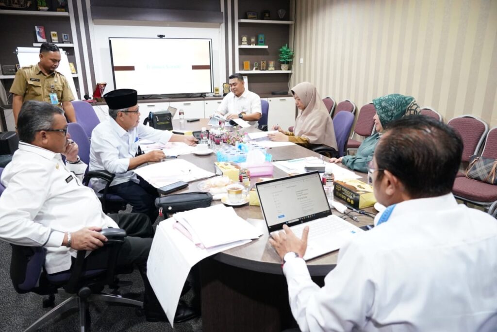 Ketua Tim Pansel Jabatan Pimpinan Tinggi Pratama Jefridin, M.Pd