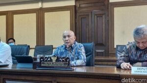 Menkop UKM Minta Produk Asing yang Dijual Online Tak Boleh di Bawah Rp 1,5 Juta