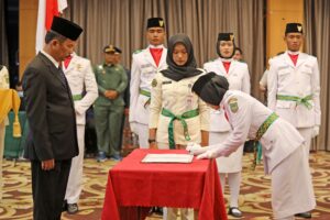 Pengukuhan Paskibraka, Rudi: Tanamkan Kedisiplinan dan Jaga Nama Baik Batam