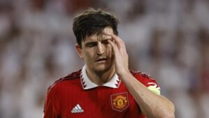 Gary Neville: Manchester United Mau Singkirkan Harry Maguire