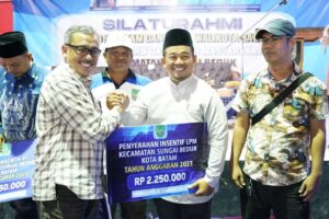 Jefridin Sebut RT/RW Berperan Penting Jaga Keamanan Kota Batam