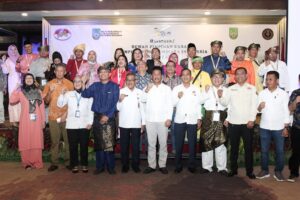 Buka Rakercab HPI Kota Batam, Rudi Pastikan Terus Berkomitmen Majukan Pariwisata