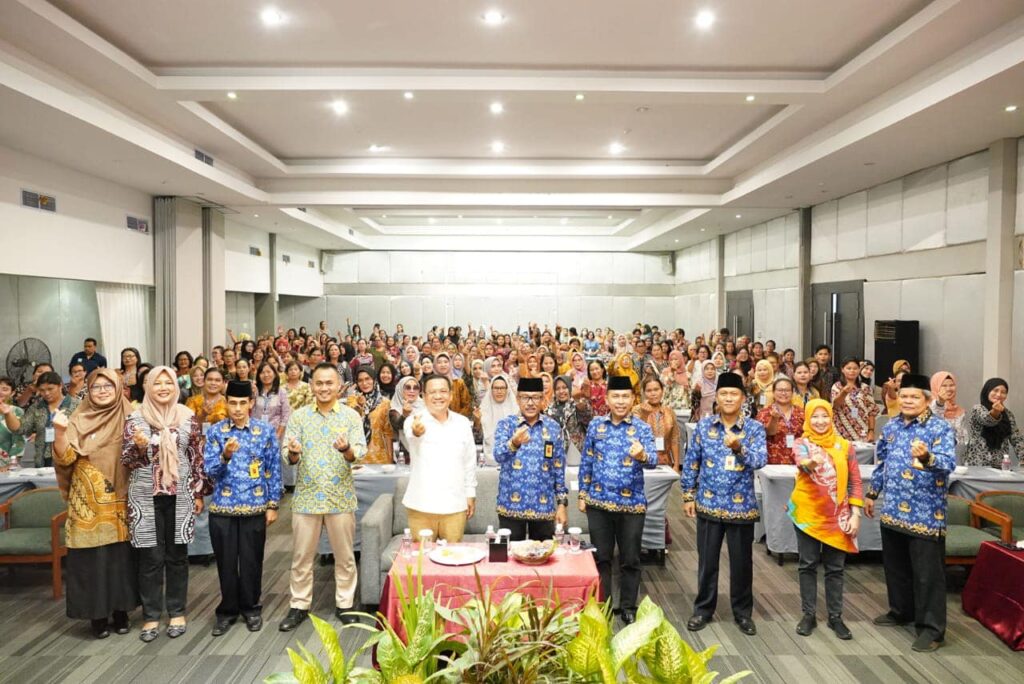 Sekretaris Daerah Kota Batam, Jefridin, M.Pd. mewakili Wali Kota Batam, Muhammad Rudi membuka Pelatihan Kewirausahaan (Entrepreneurship) Angkatan 7, di The Hills Hotel, Lubuk Baja.