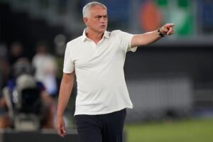 Jose Mourinho Ditawari Rp 842 M untuk Melatih di Arab Saudi