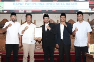 Pemko dan DPRD Batam Sepakat, Ranperda APBD Batam 2024 Disahkan Sebesar Rp 3,5 Triliun
