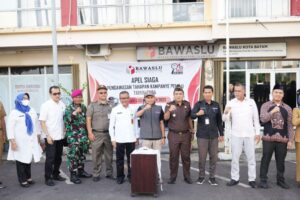 Ikuti Apel Siaga Pengawasan Pemilihan 2024, Pesan Jefridin agar Panwascam/TKD Melaksanakan Tugas Sesuai Ketentuan Berlaku