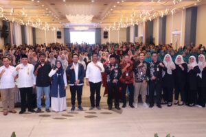 Tutup Kegiatan Literasi Digital, Rudi Ajak Masyarakat Manfaatkan Media Sosial untuk Promosikan Kota Batam