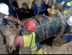 Penyambungan Pipa Depan Kongkow Telah Selesai, Air Akan Kembali  Normal Secara Bertahap