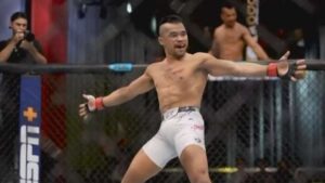 Menang KO, Jeka Saragih Cetak Sejarah UFC