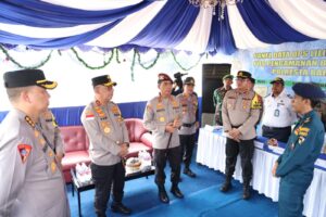 Kabareskrim Polri Cek Langsung Pos Terpadu dan Pos PAM Nataru 2024 di Batam