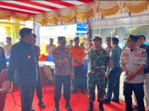Kapolres Bintan Bersama Bupati Bintan Tinjau Langsung Kesiapan Pos Pam dan Pos Yan Operasi Lilin Seligi 2023