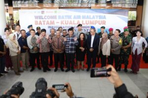 Beroperasi Penerbangan Baru Batam Kuala Lumpur, Jefridin: Kebangkitan Sektor Pariwisata dan Optimalisasi PAD