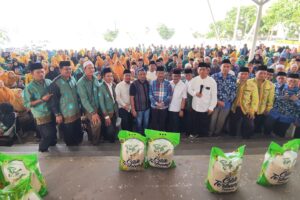 Sembako Ramadan, Muhammad Rudi Bagikan Sembako Kepada Tokoh Agama Kota Batam