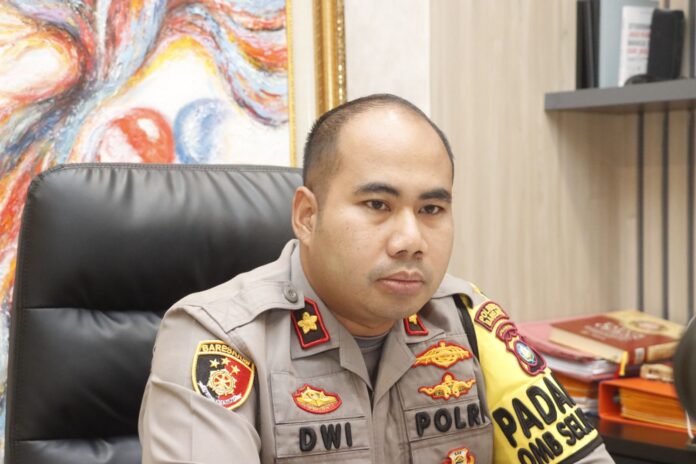 Kapolsek Batuampar Kompol Dwihatmoko Wiroseno. (Foto: Willi)