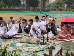 Meski Diguyur Hujan, Rudi Berterima Kasih kepada Jemaah Salat Idul Fitri