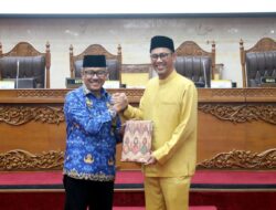Jefridin Sampaikan Penjelasan Wali Kota Batam atas Ranperda RPJPD Kota Batam 2025 – 2045
