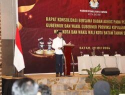 Hadir Rapat Konsolidasi KPU Kota Batam, Wali Kota Rudi Ajak Wujudkan Pilkada Aman dan Damai