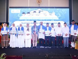 Lepas 731 JCH Batam, Muhammad Rudi Berpesan Jaga Kesehatan Fisik