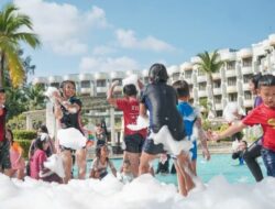 Liburan Makin Seru dengan Mandi Busa dan Istana Balon di HARRIS Resort Waterfront Batam