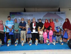 Meski Hujan, Marlin Tetap Hadir Distribusikan 4,400 Paket Sembako Bersubsidi kepada Warga Bengkong