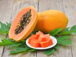 12 Makanan yang Tidak Boleh Dikonsumsi dengan Pepaya, Apa Saja?