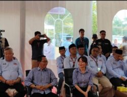 Diantar Simpatisan, Amsakar-Li Claudia Daftar Pilkada Batam