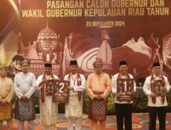 Paslon Sayang Nomor 1, Paslon HMR-Aura Nomor Urut 2