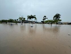 Hujan Deras, Sejumlah Ruas Jalan di Batam Banjir