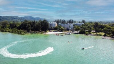 HARRIS Waterfront Batam Tawarkan Staycation Seru dengan Harga Spesial untuk Keluarga