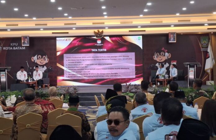 Debat Calon Wali Kota dan Wakil Wali Kota Batam, Jumat (1/11/2024)