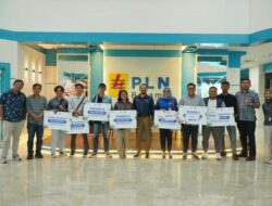 Bersempena Hari Pahlawan, PLN Batam Serahkan Hadiah Lomba Menulis Feature dan Foto Nasional