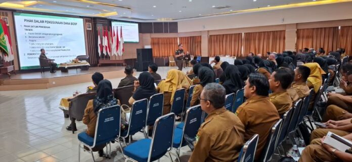 Peringatan Hari Anti Korupsi di Kantor Wali Kota Batam, Senin (9/12/2024).