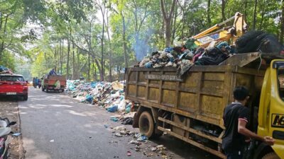 Menggunung, 20 Ton Sampah Terkumpul dari TPS Liar di Kota Batam