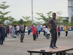 BP Batam Gelar Senam Gabungan Seluruh Pegawai