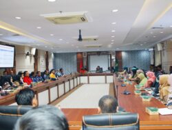 Tingkatkan Akselarasi Pelayanan NTPD 112 dan PPID, Diskominfo Batam Gelar Rapat Evaluasi dan Koordinasi