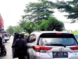 Tiga Pria di Batam Diduga Polisi Gadungan Berusaha Menangkap Seorang Wanita