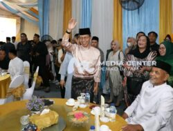 Ribuan Warga Kota Batam Hadiri Buka Puasa Bersama Amsakar – Li Claudia