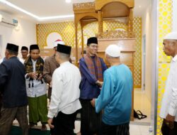 Safari Ramadhan di Bengkong, Wali Kota Amsakar Ajak Jemaah Tingkatkan Kualitas Ibadah Puasa