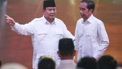 “Jangan Ada Matahari Kembar, Satu Matahari Saja Sudah Berat”