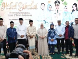 Rangkaian Perayaan Idul Fitri: Shalat Bersama dan Open House Kepala BP Batam/Walikota Batam