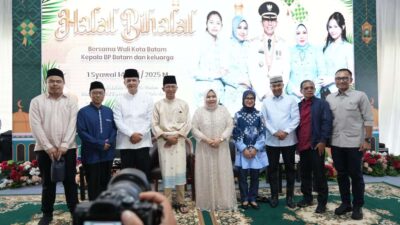 Rangkaian Perayaan Idul Fitri: Shalat Bersama dan Open House Kepala BP Batam/Walikota Batam