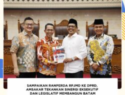 Sampaikan Ranperda RPJMD ke DPRD, Amsakar Tekankan Sinergi dan Legislatif Membangun Batam