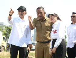 Jalan Raja Isa dan Jalan Laksamana Bintan Siap Ditingkatkan, Amsakar dan Li Claudia Tinjau Langsung