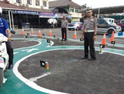 Buat SIM Bisa Lewat Handphone,Ini Syarat dan Biayanya