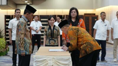Kepala BP Batam Lantik dr. Tanto Sebagai Direktur RSBP BatamKepala BP Batam Lantik dr. Tanto Sebagai Direktur RSBP Batam