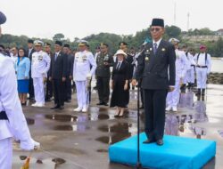 Upacara Bendera dan Tabur Bunga Peringatan Hari Pahlawan di Batam, Amsakar-Li Claudia Kobarkan Semangat Pahlawan